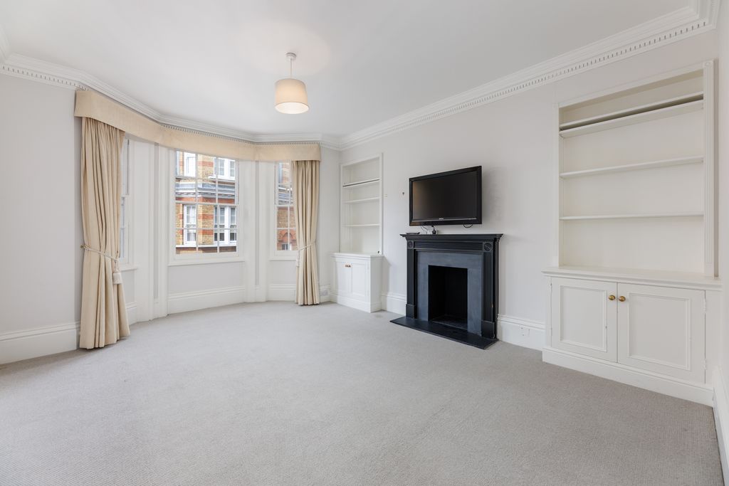 Property photo 2 of 9 Reception Room