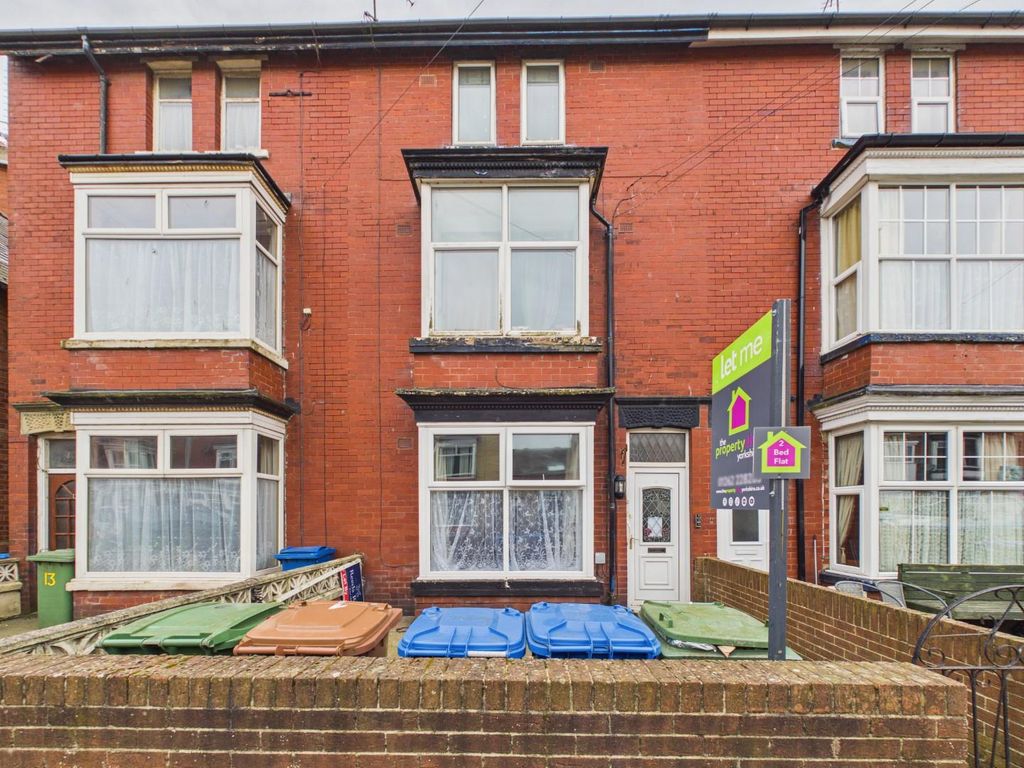 Property photo 2 of 19