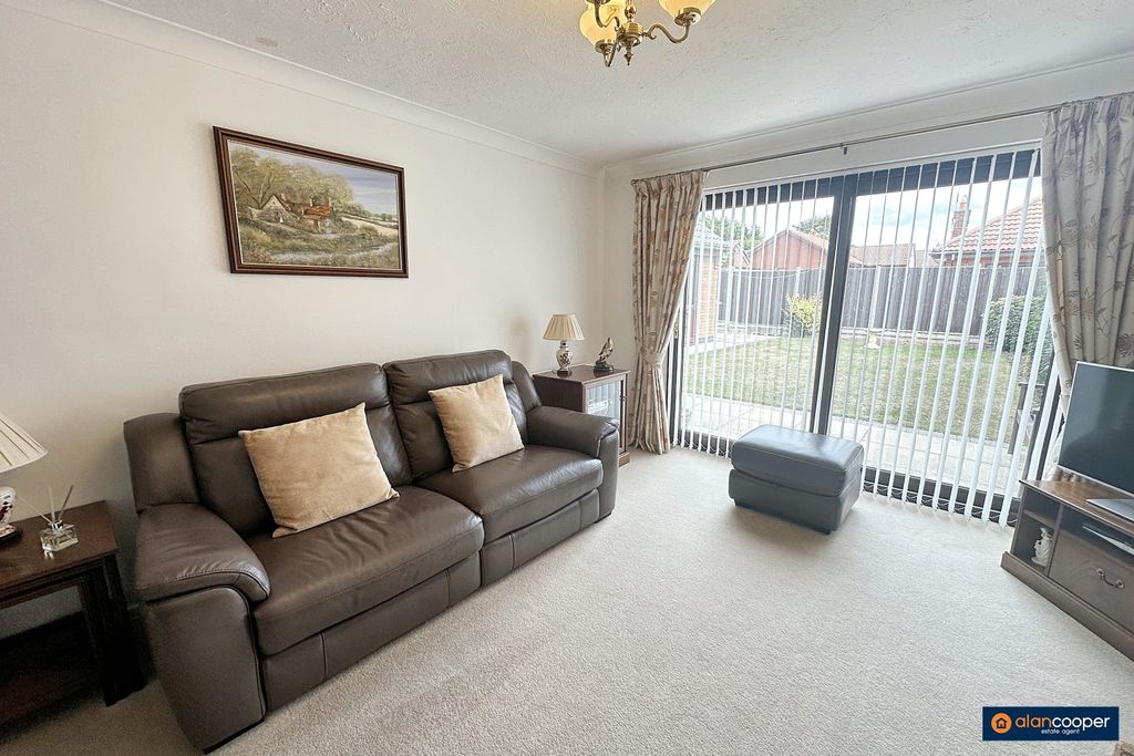 Property photo 3 of 15 4487874