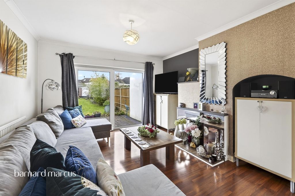 Property photo 2 of 16