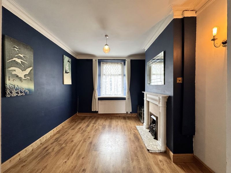 Property photo 2 of 25 Photo 14