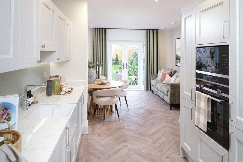 Property photo 2 of 7 Picture No. 12