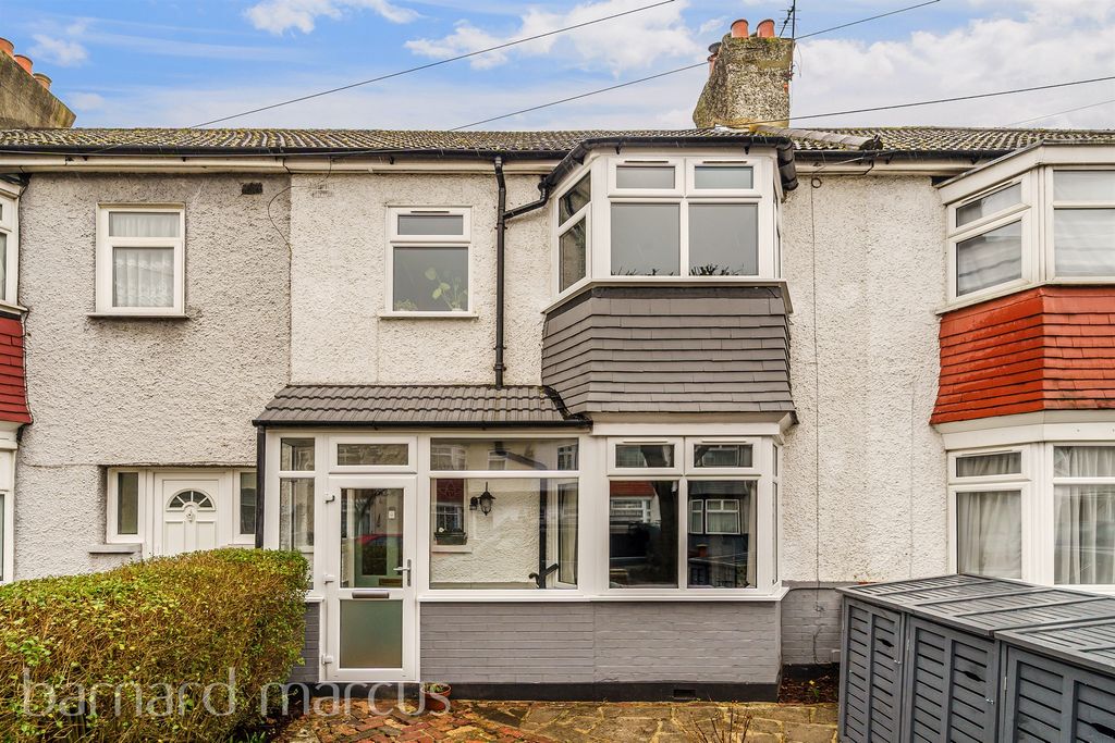 Property photo 1 of 11