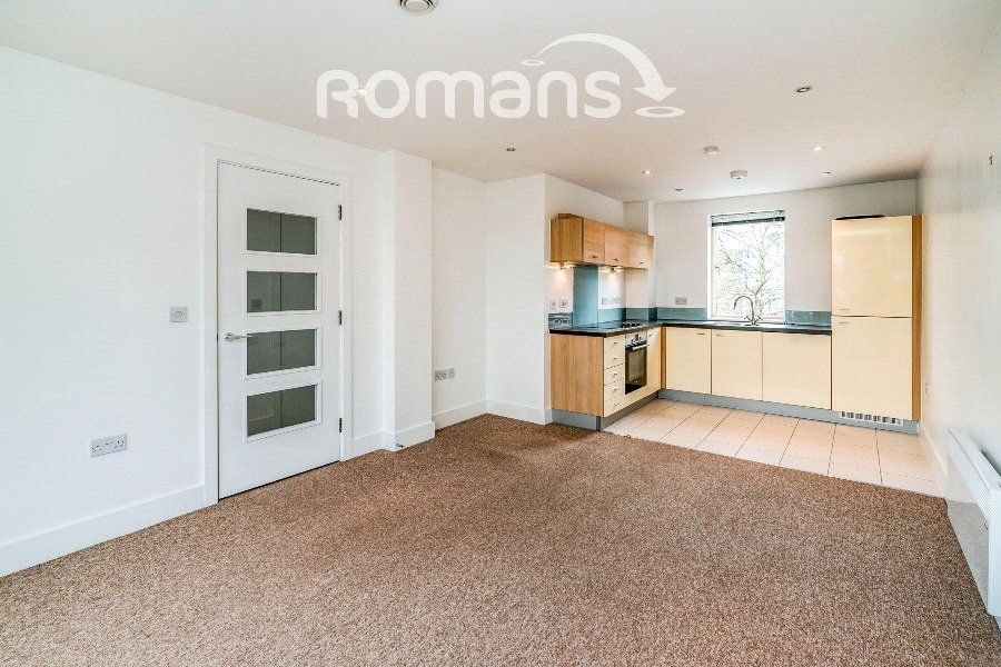 Property photo 3 of 9 3