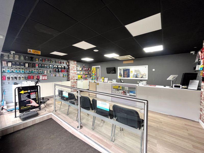 Property photo 2 of 7 Photo 2