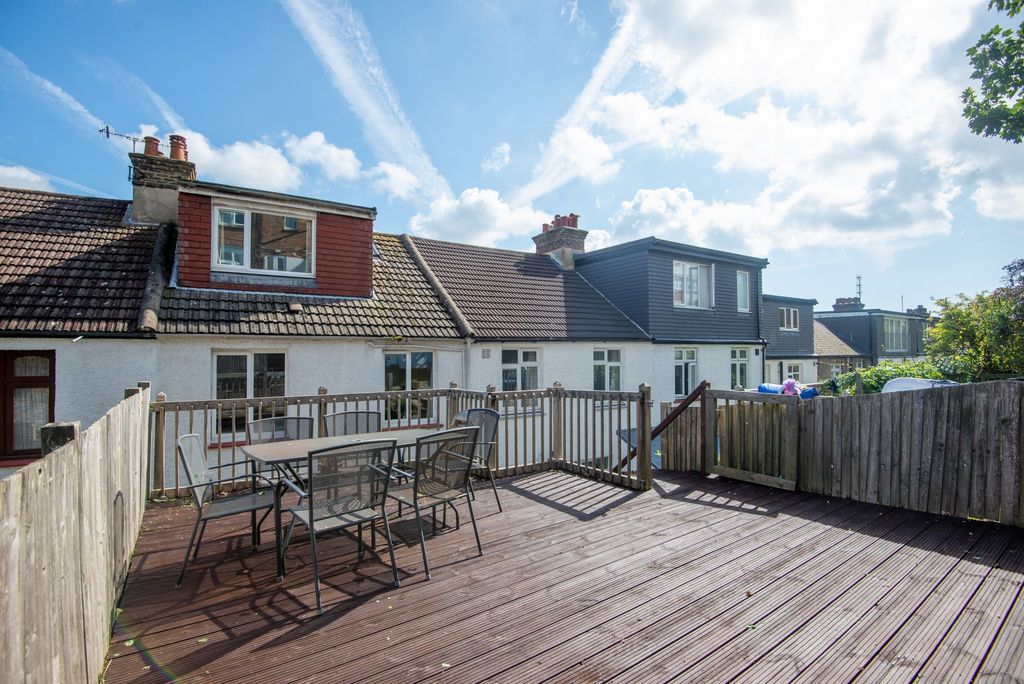 Property photo 1 of 21 Sunny Private Rooftop Deck With Wooden Decking, Ou...