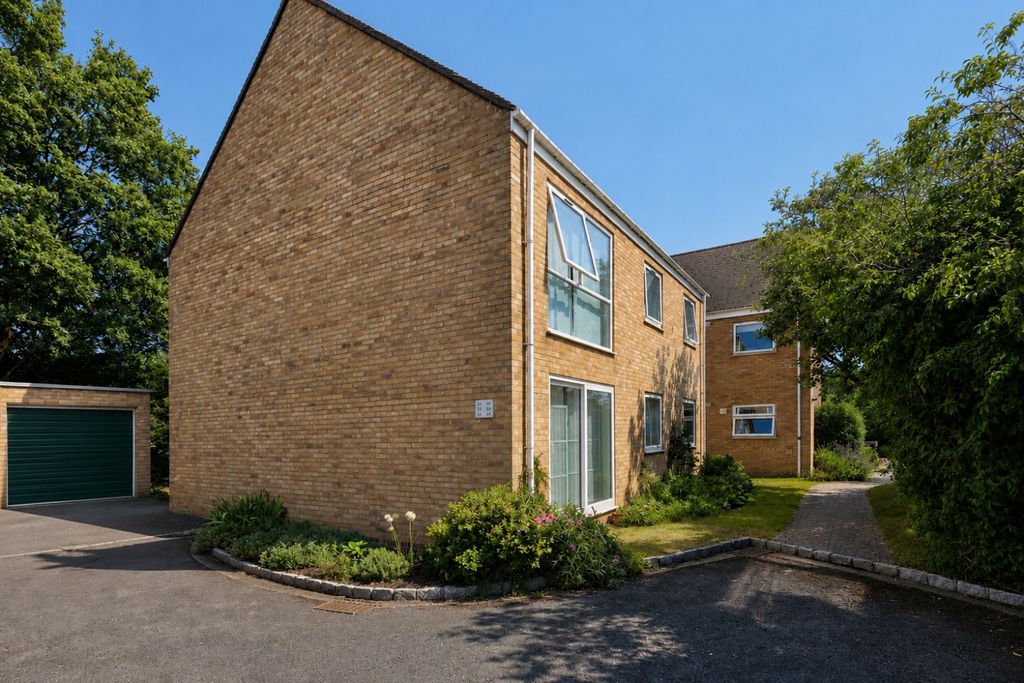 Property photo 1 of 14 C0B73925-36D5-437A-8973-D7D600F1Cab7