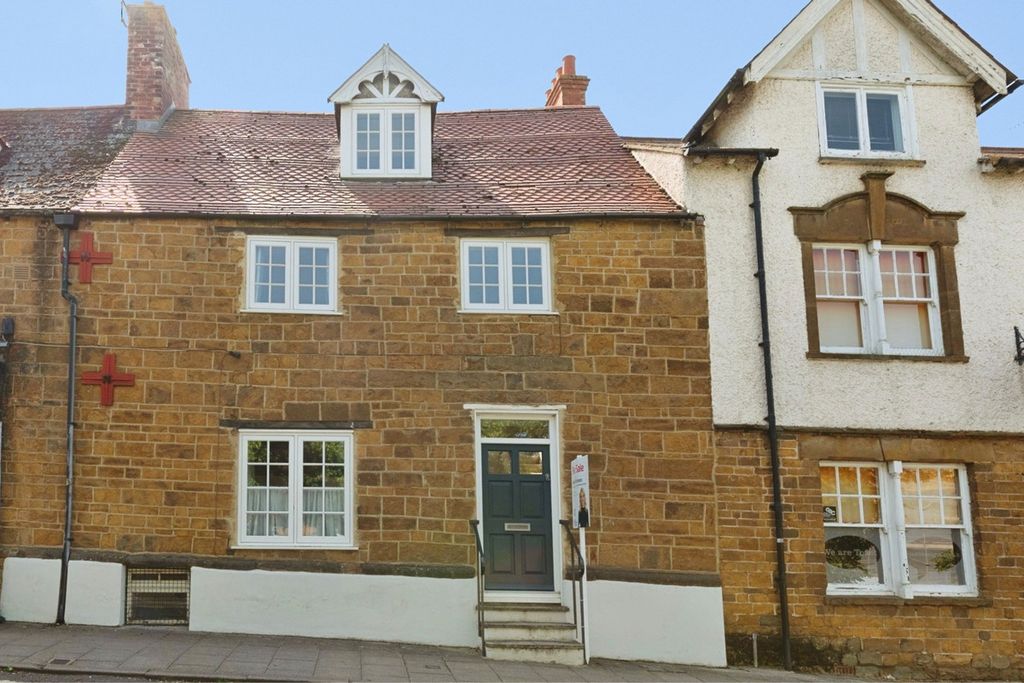Property photo 1 of 19