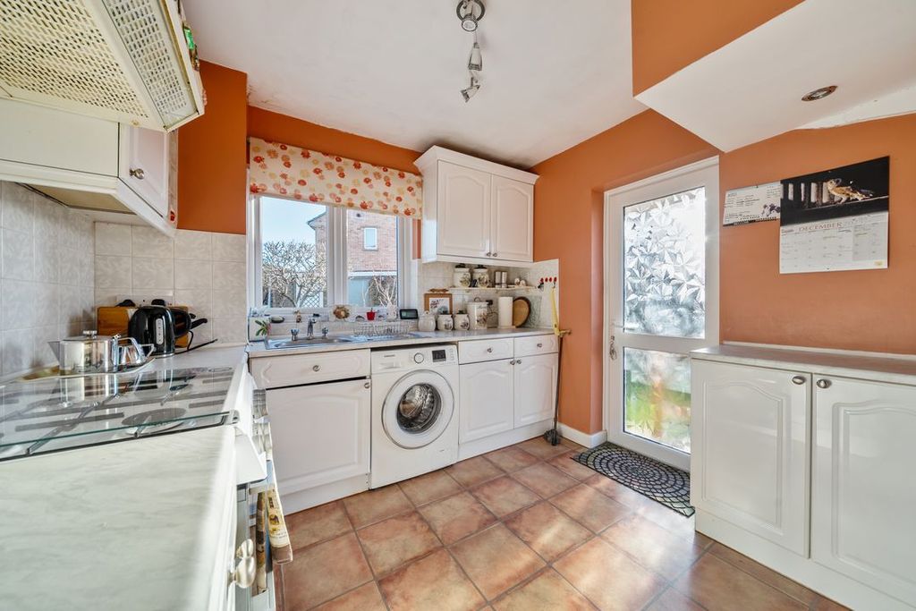 Property photo 2 of 20 13939921169455d9Cb0971