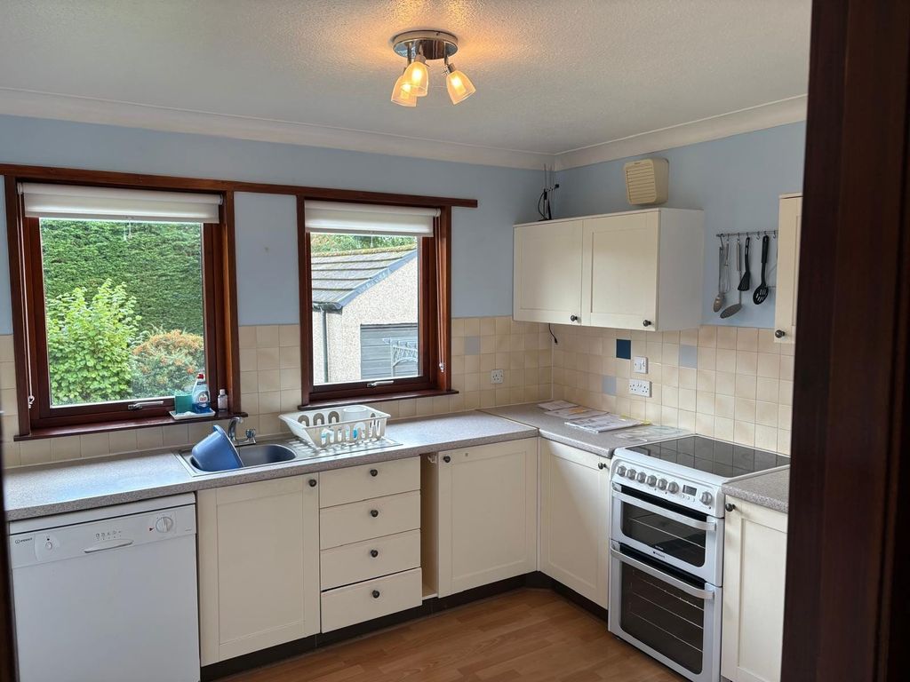 Property photo 3 of 14 Picture No. 14