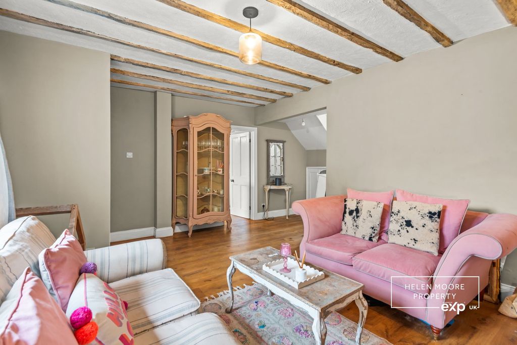 Property photo 3 of 16