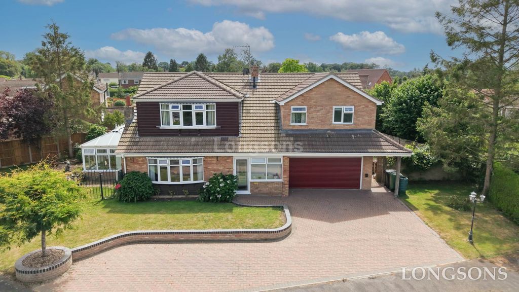 Property photo 1 of 30
