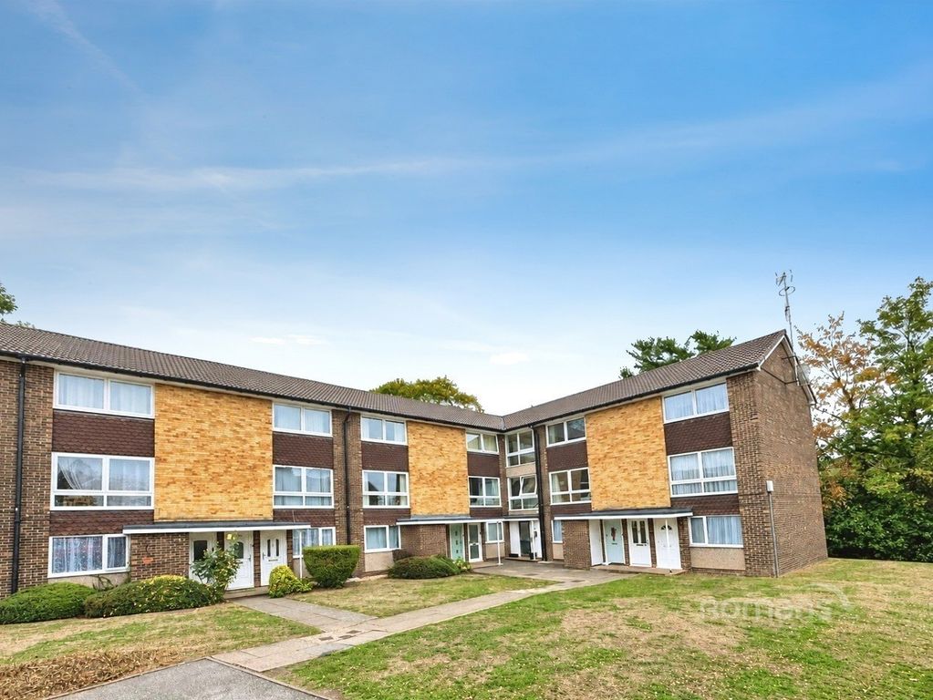 Property photo 1 of 8 Pbox-Img.Jpg