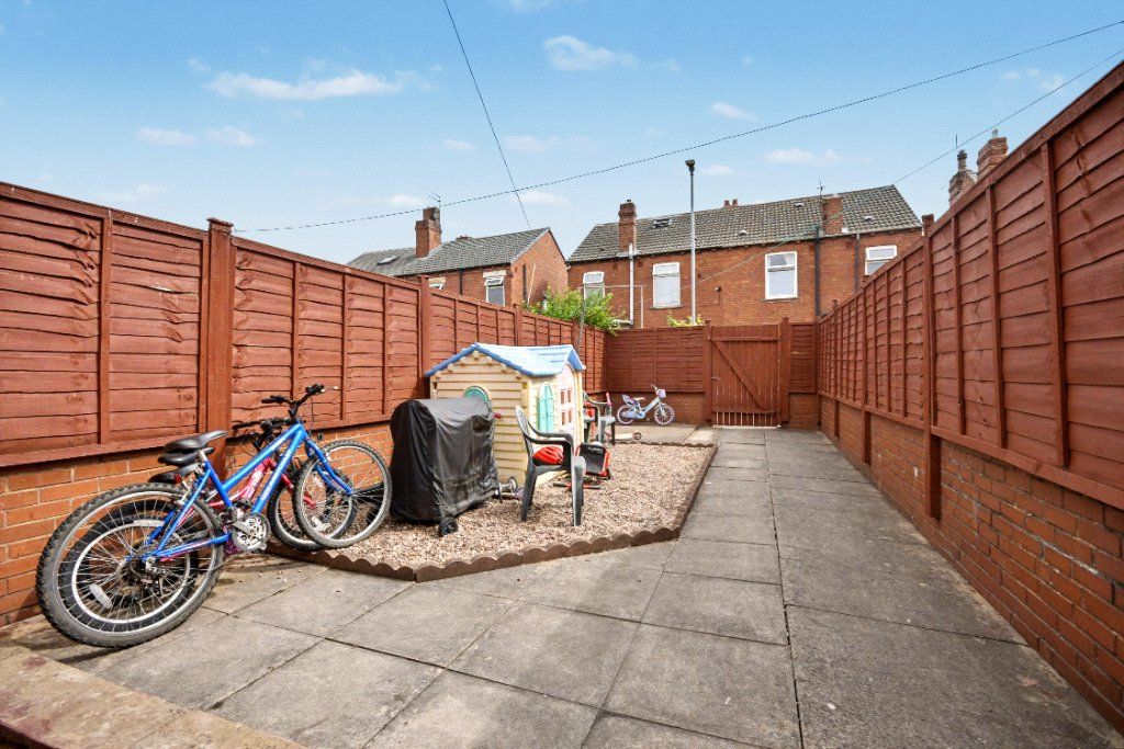 Property photo 2 of 12 Picture No. 11