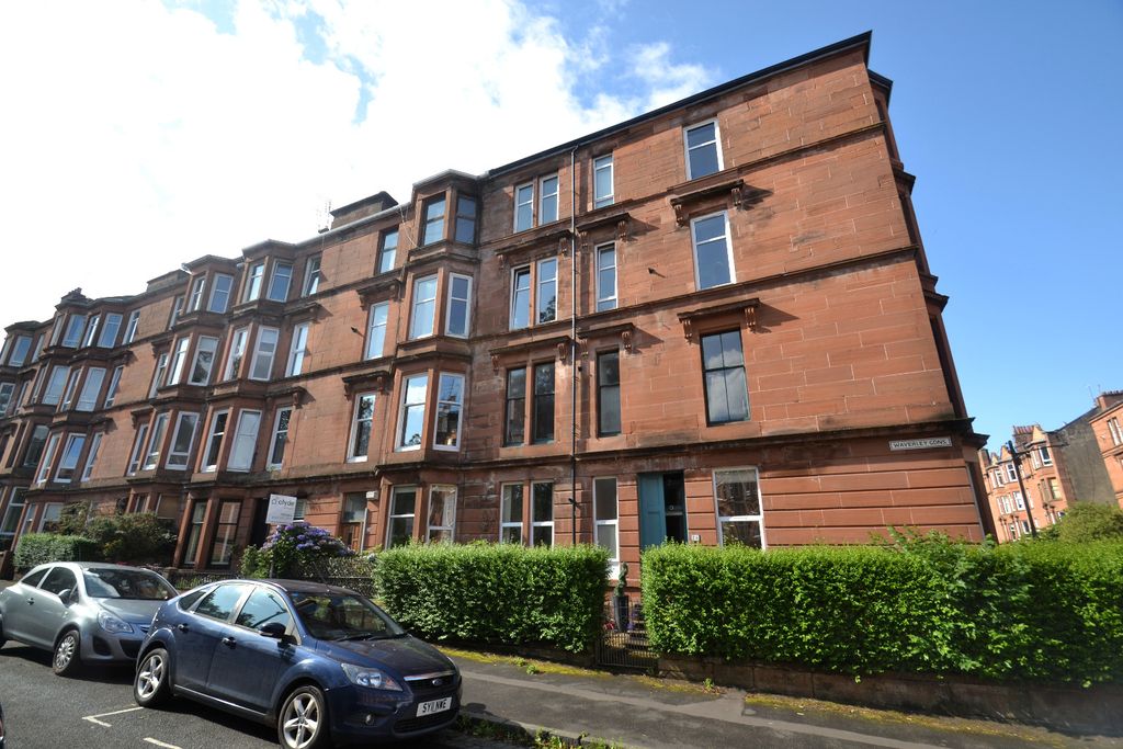Property photo 1 of 15 4436190