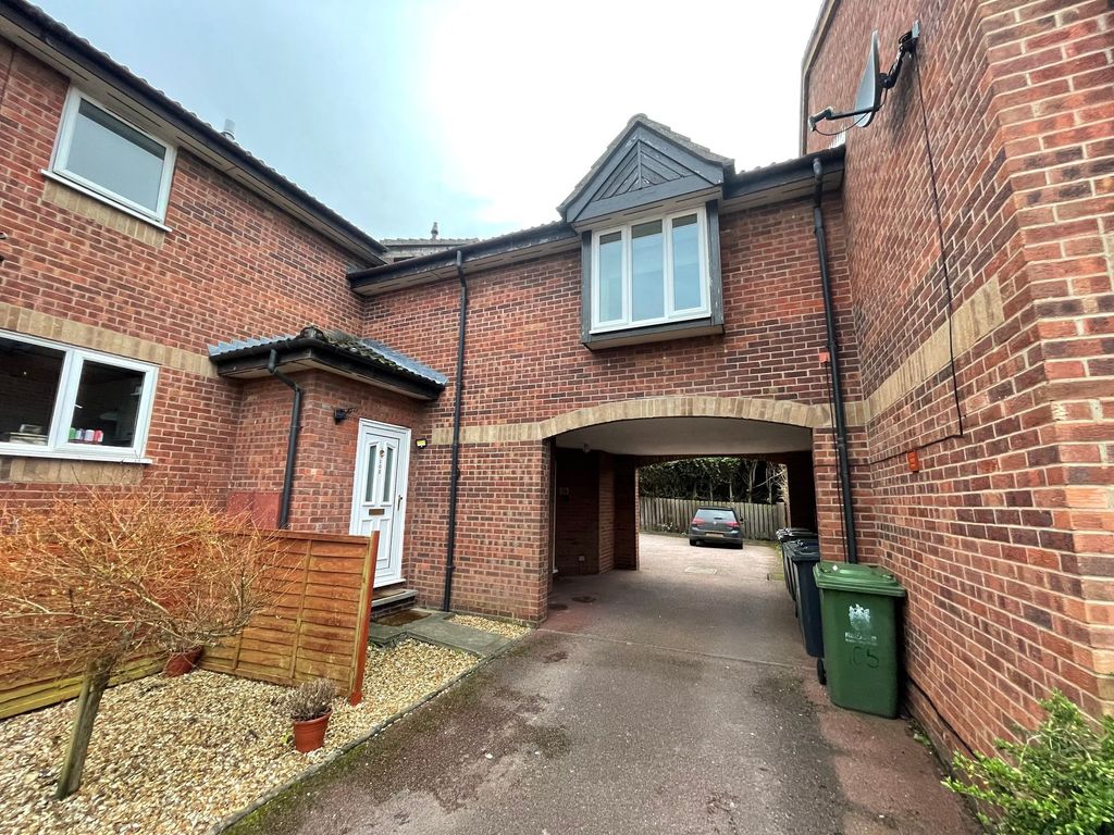 Property photo 1 of 6