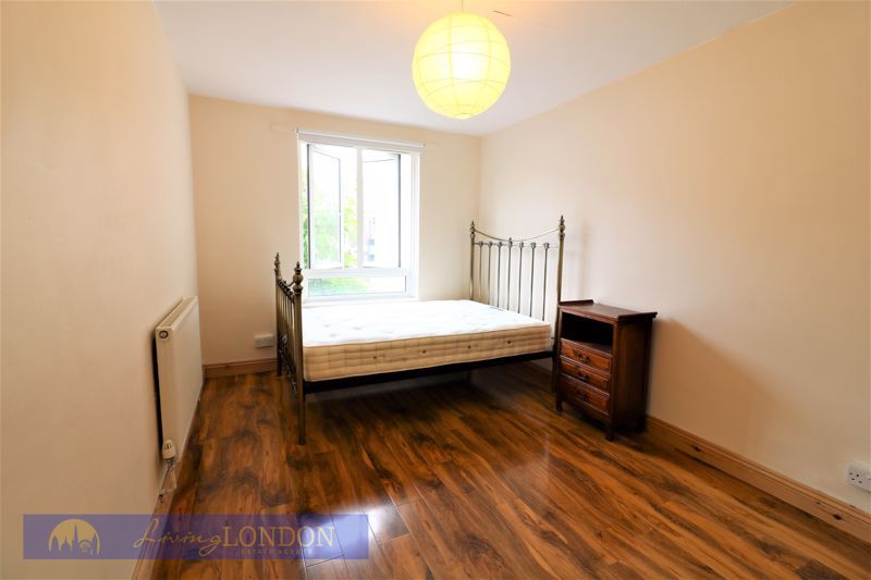 Property photo 2 of 11 Photo 1