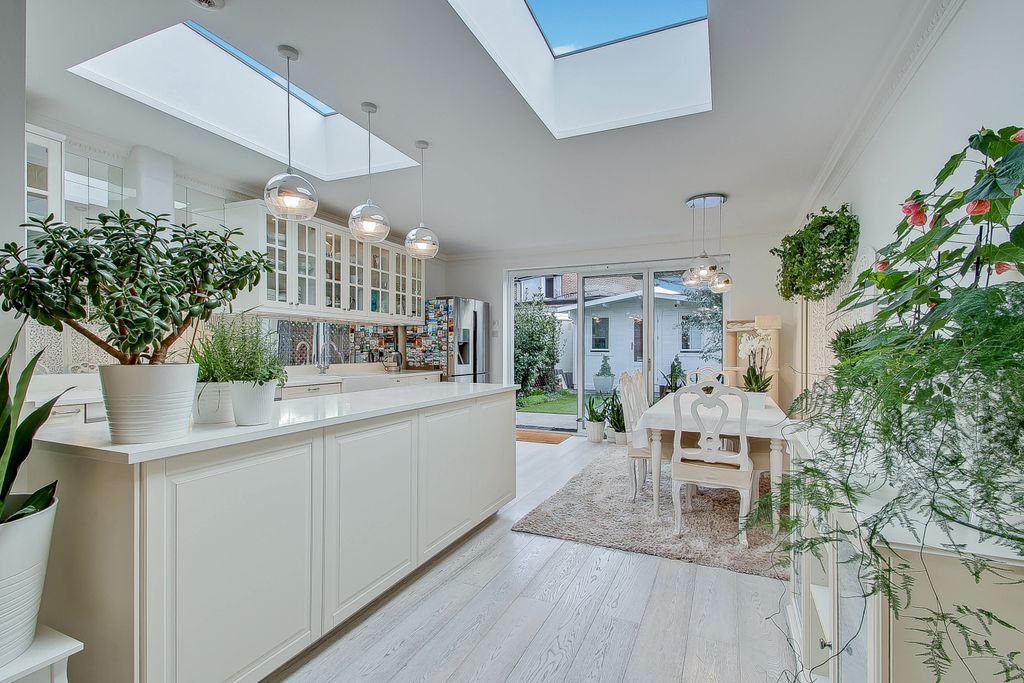 Additional image 4 of 3 bed semi-detached house for saleOakwood Crescent, Greenford UB6