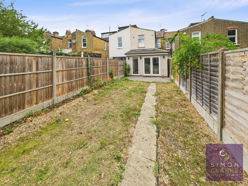 Property photo 2 of 9 Cam05425G0-Pr0039-Still012.Jpg
