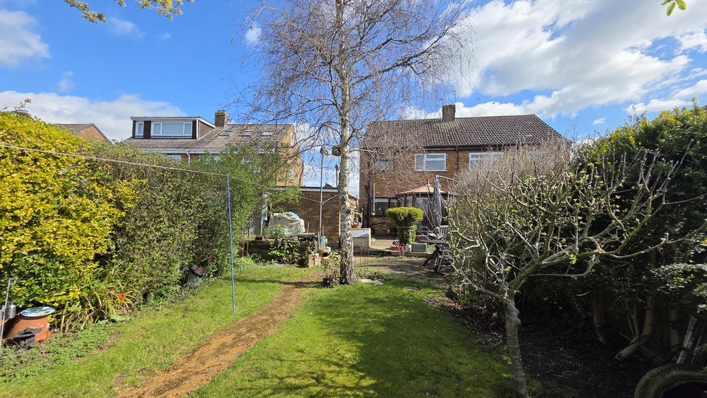 Property photo 2 of 19