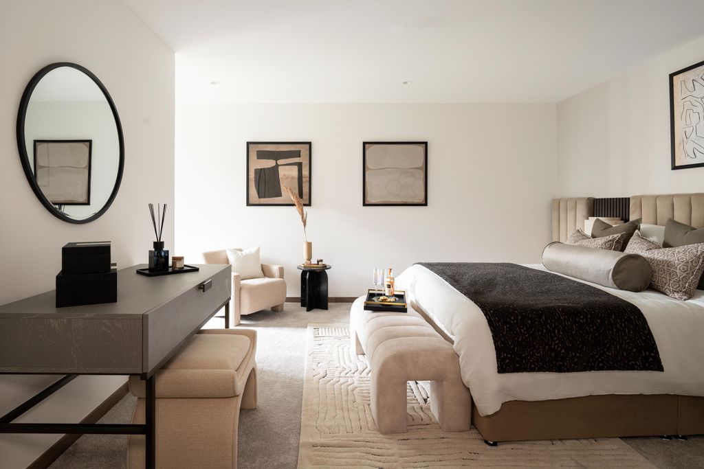Property photo 3 of 12 Paddingtongardens-20.Jpg