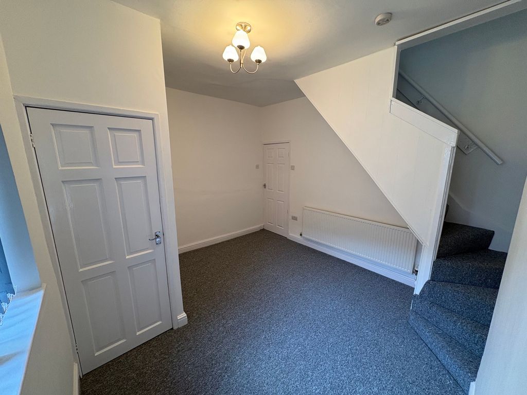 Property photo 3 of 10 Photograph