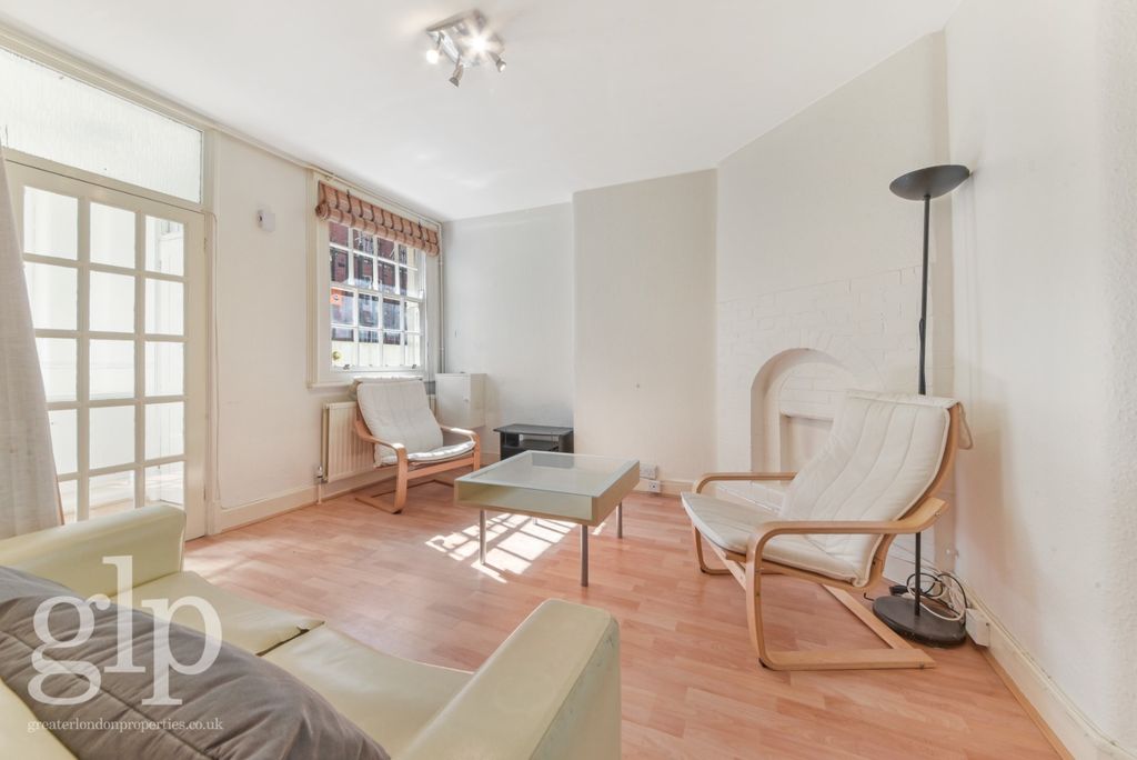 Property photo 2 of 19 3389105