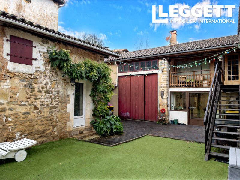 Property photo 2 of 10