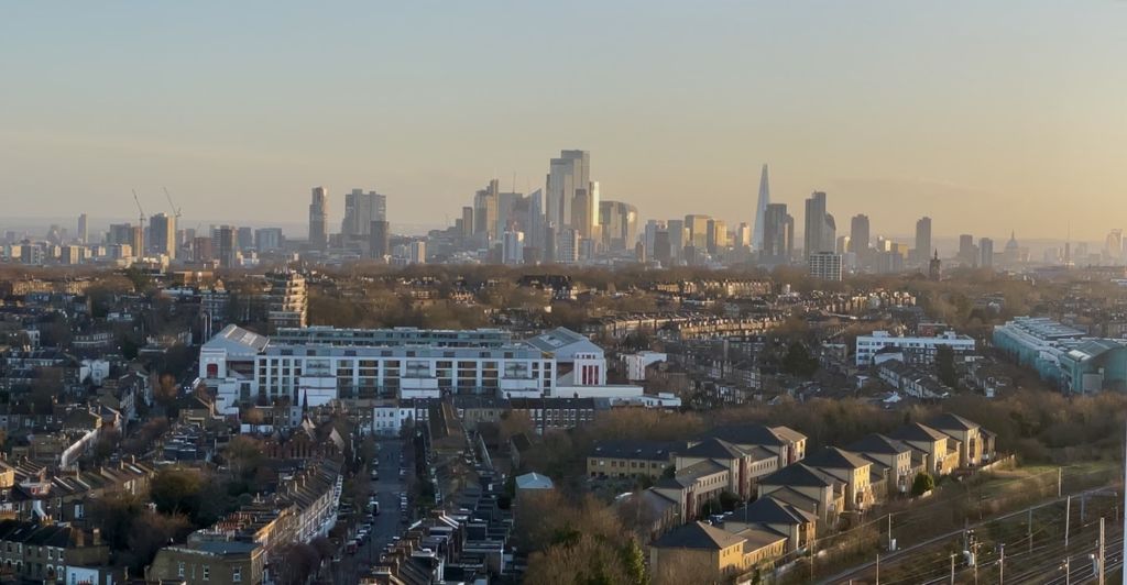 Property photo 2 of 12 2 City View