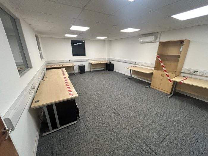 Property photo 3 of 7