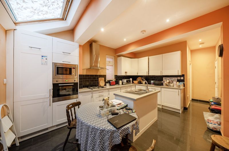 Property photo 3 of 19 Photo 13