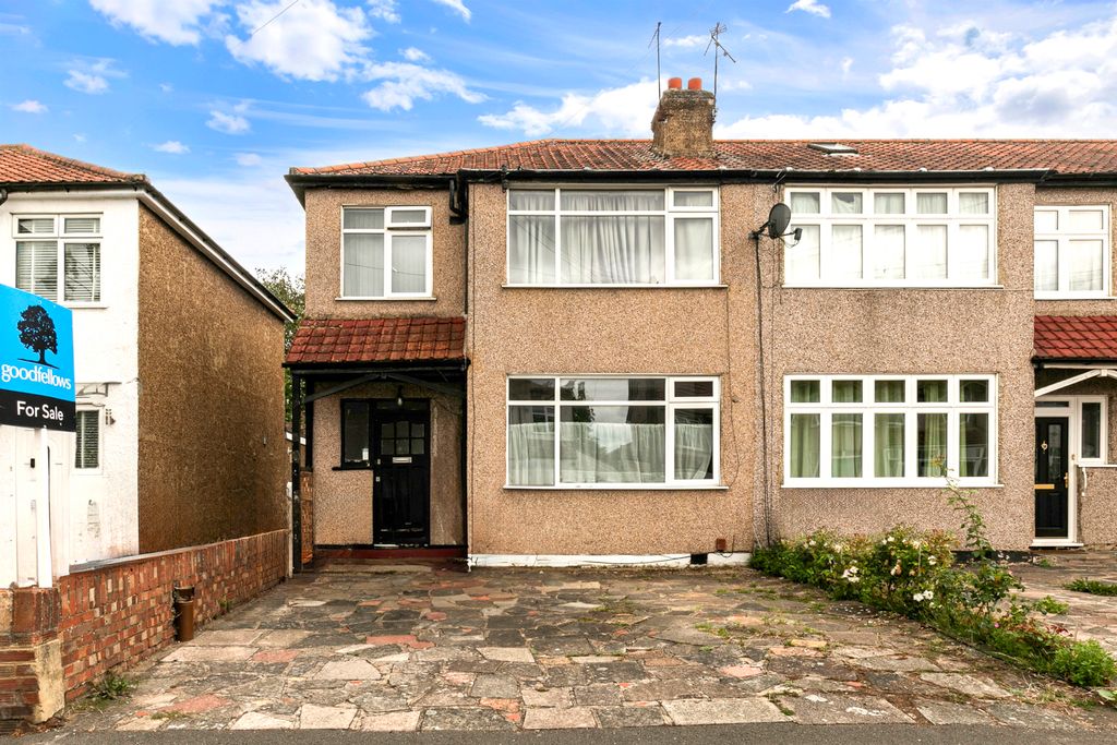 Property photo 1 of 16 Picture No. 05