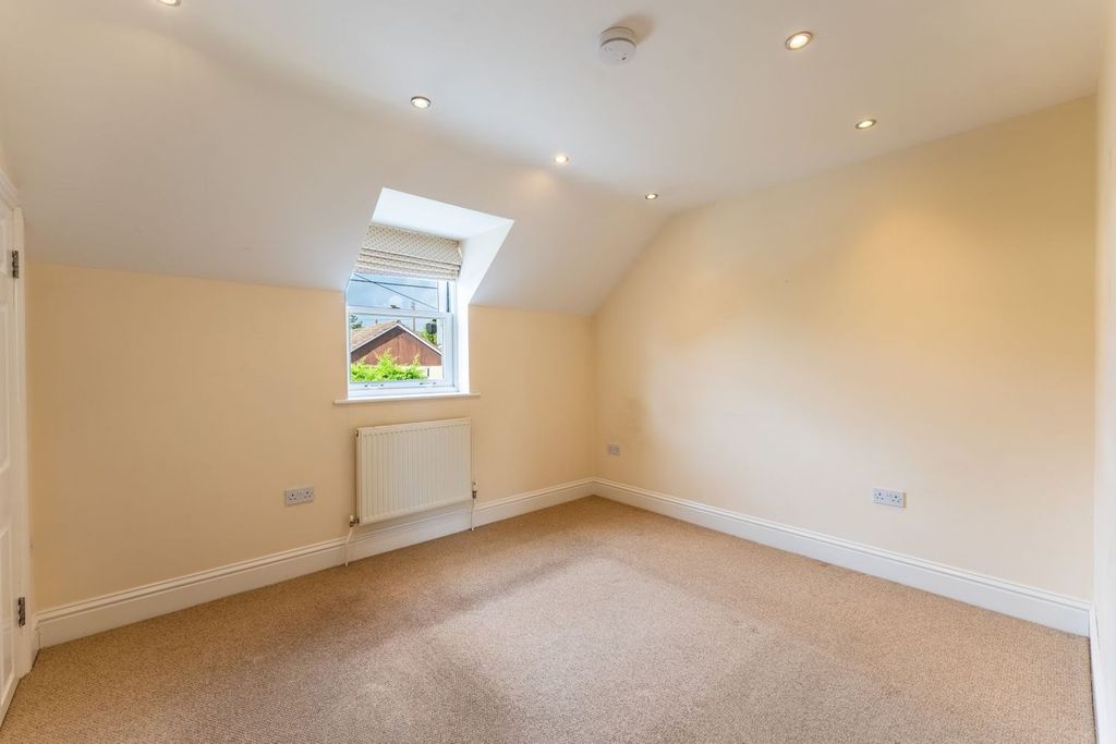 Additional image 8 of 3 bed semi-detached house for saleChapel Road, Abergavenny NP7
