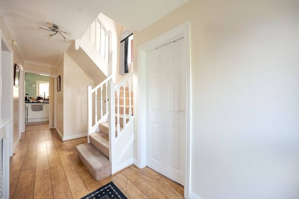 Property photo 3 of 19 Hallway