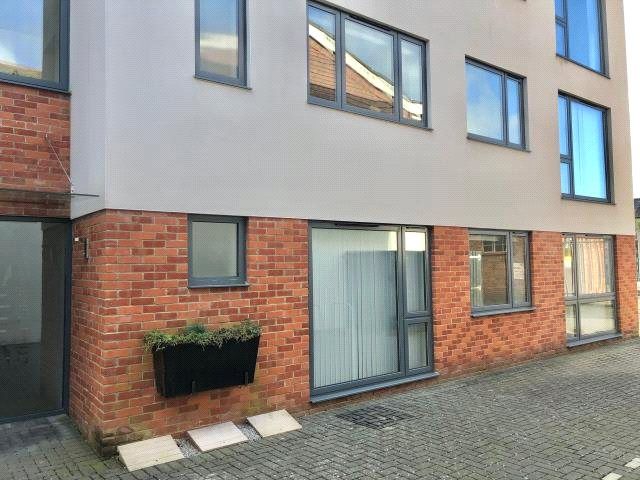 Property photo 2 of 7 External