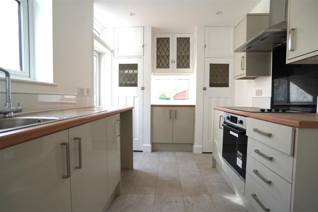 Property photo 1 of 7 Dsc00465-Modified.Jpg