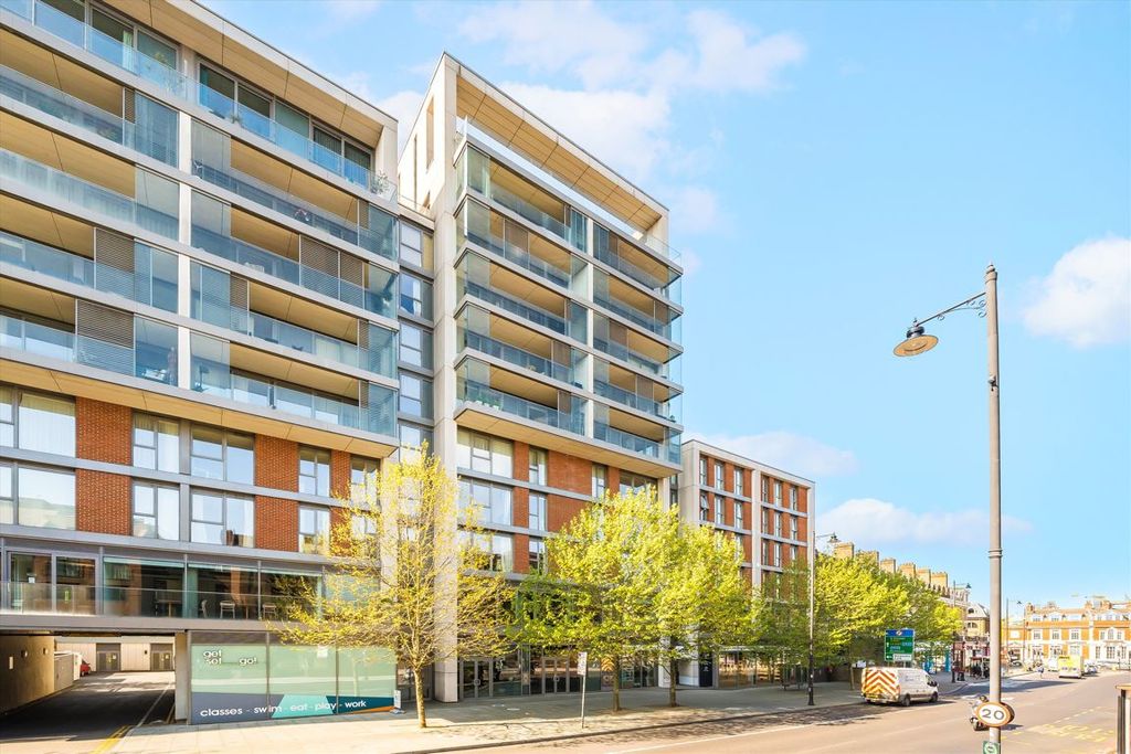 Property photo 1 of 6