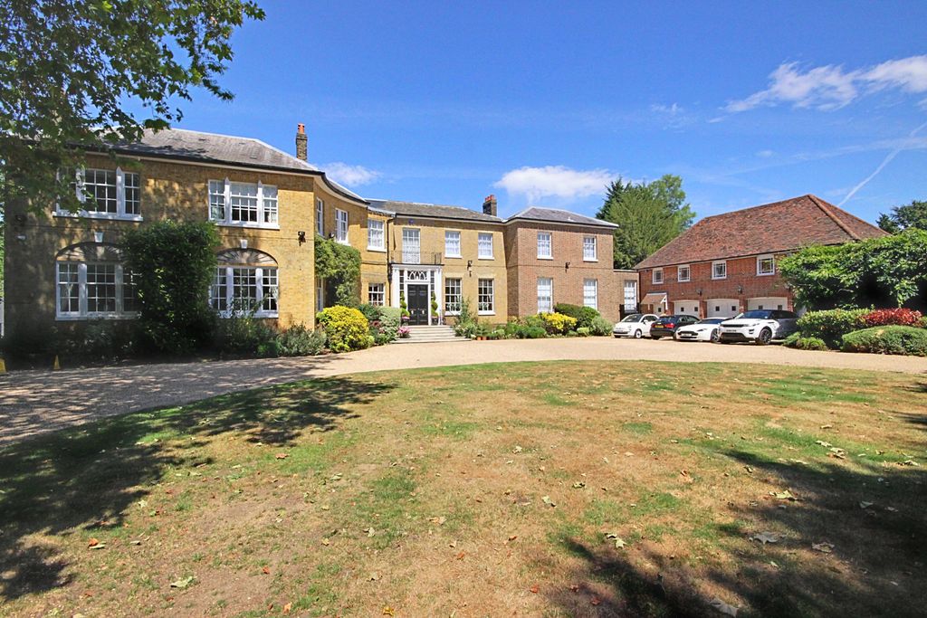 Additional image 17 of 9 bed detached house to rentHadley Green Road, Barnet EN5