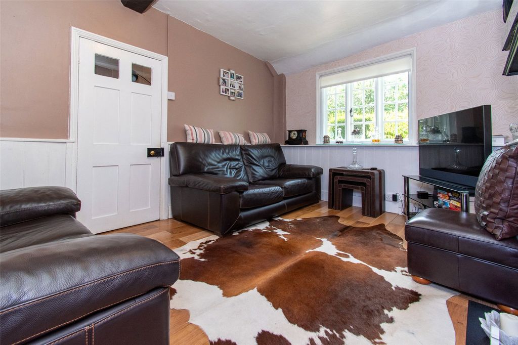 Property photo 3 of 26 Picture No. 24