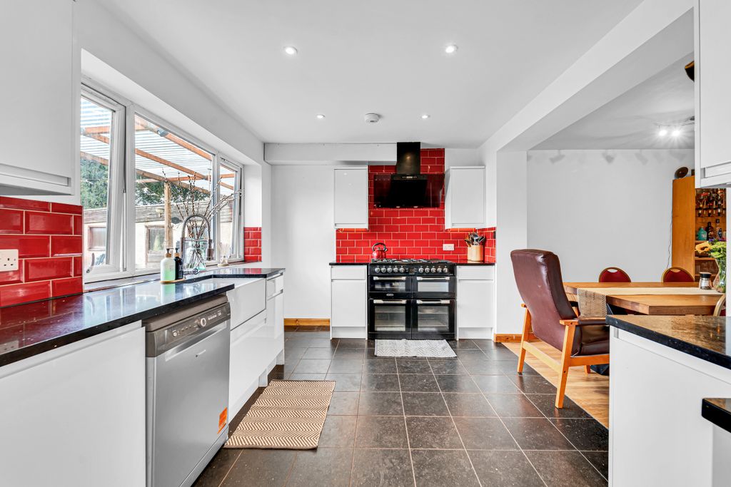 Property photo 3 of 15 Dsc08513