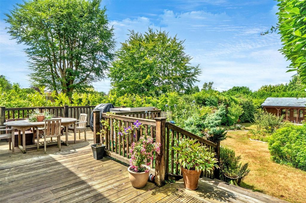 Property photo 3 of 17 Picture No. 35