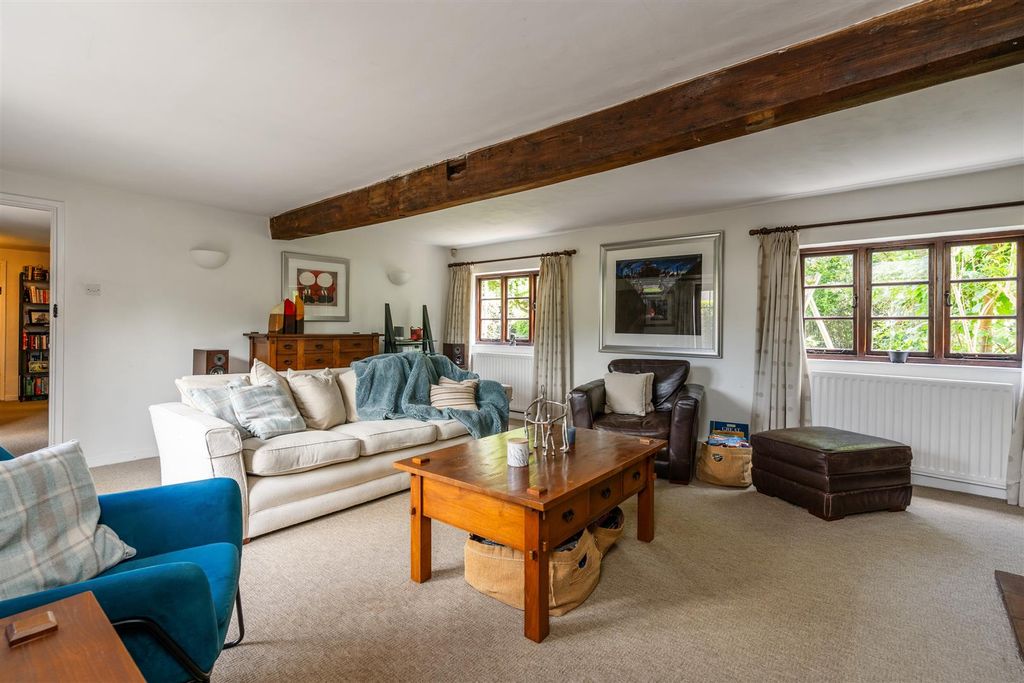 Property photo 3 of 21 Corner Cottage_16.Jpg