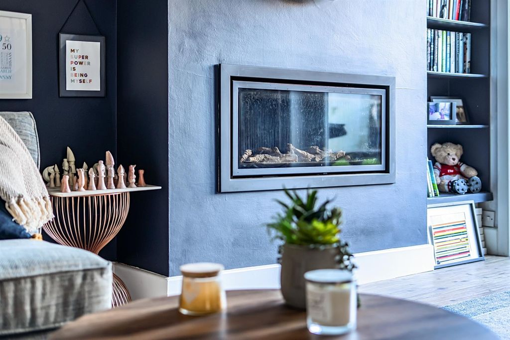 Property photo 3 of 29 1404242-19-69836764c3d8E.Jpg