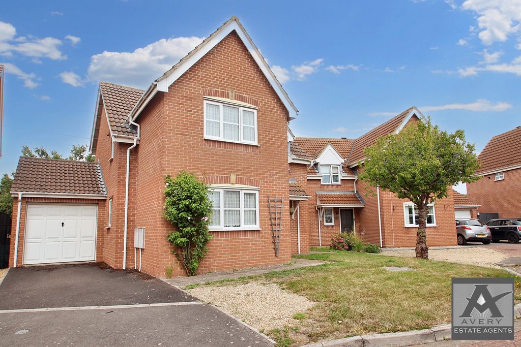 Property photo 1 of 20 4Â Bedroom Detached For Sale