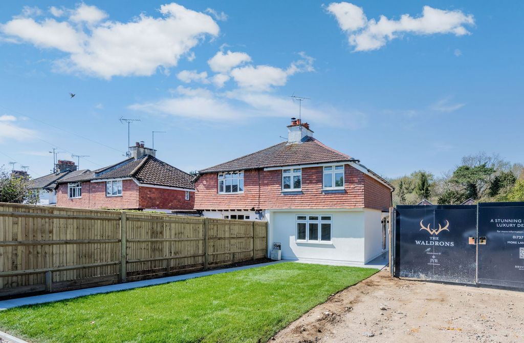 Property photo 1 of 27