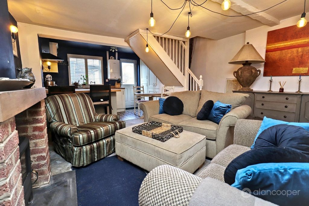 Property photo 3 of 25 4508545