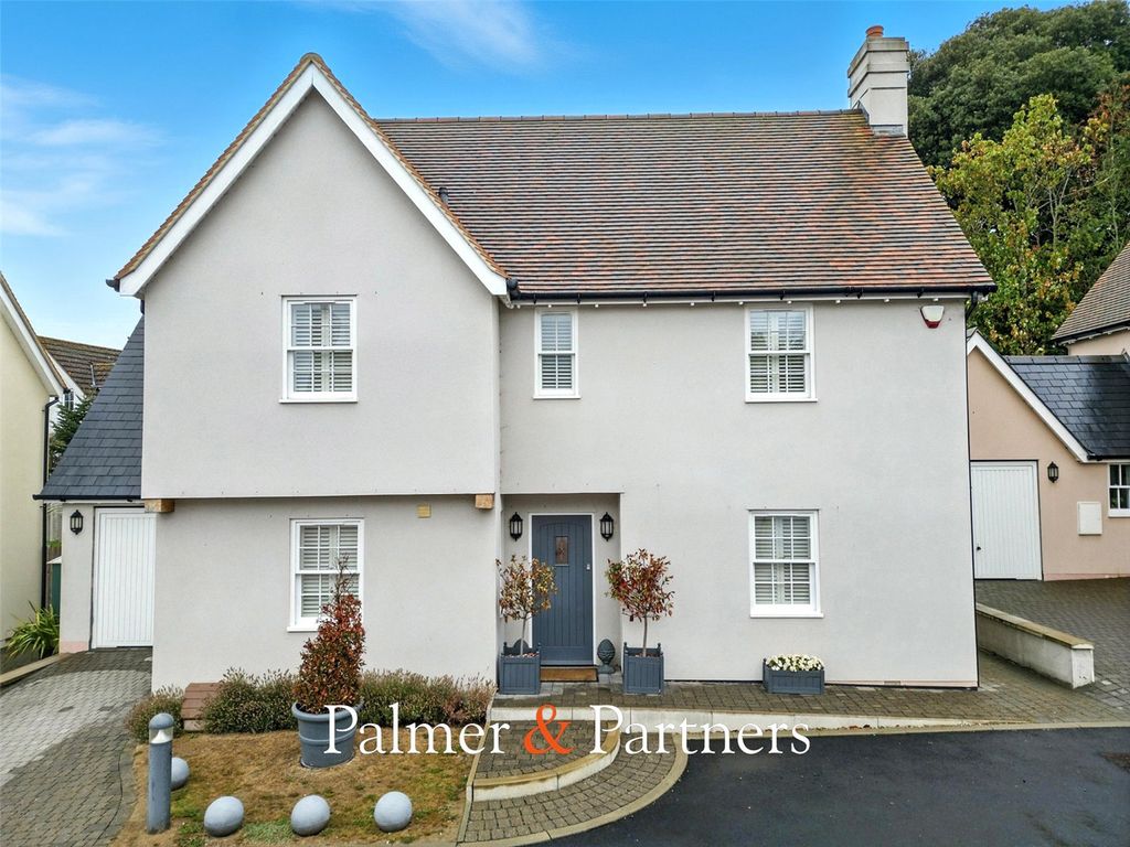 Property photo 1 of 24 Picture No. 05