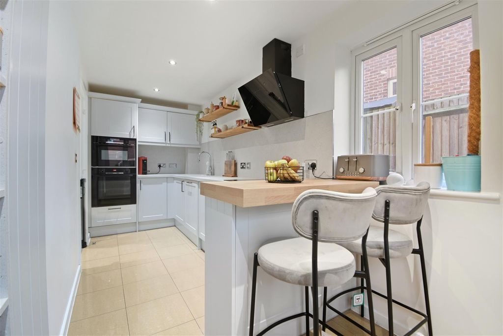 Property photo 2 of 28 126 (4).Jpg