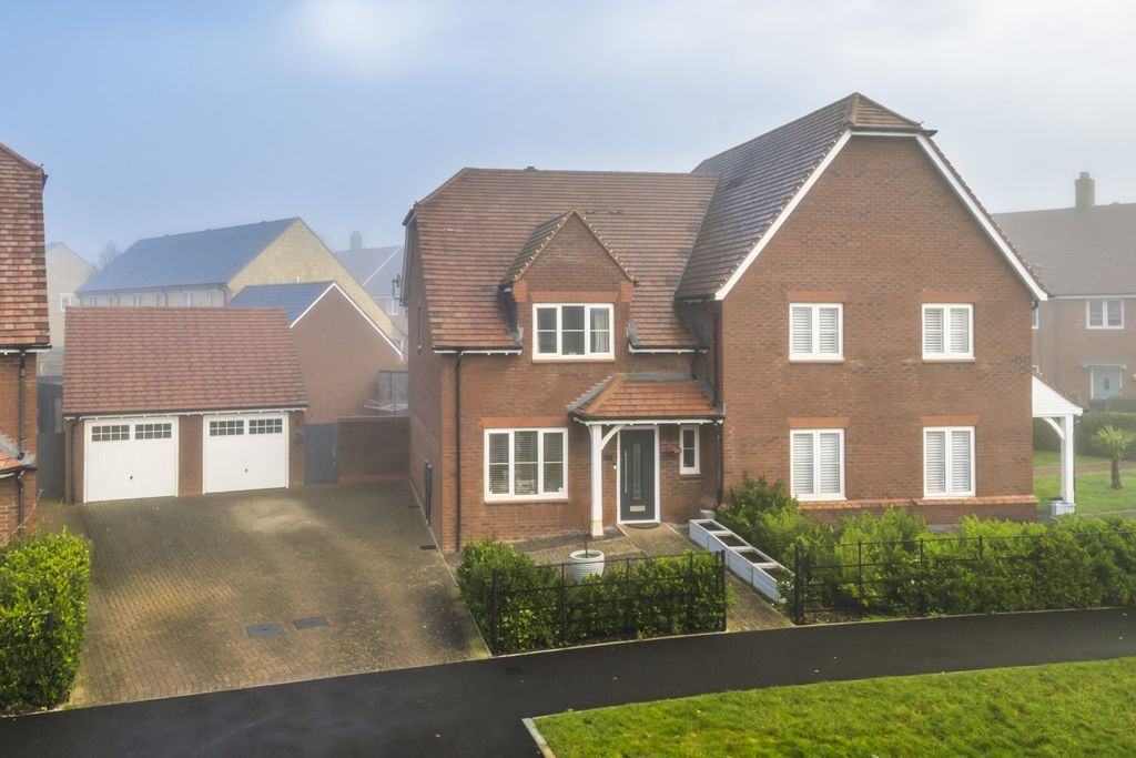 Property photo 1 of 20 Dsc_2854-Edit