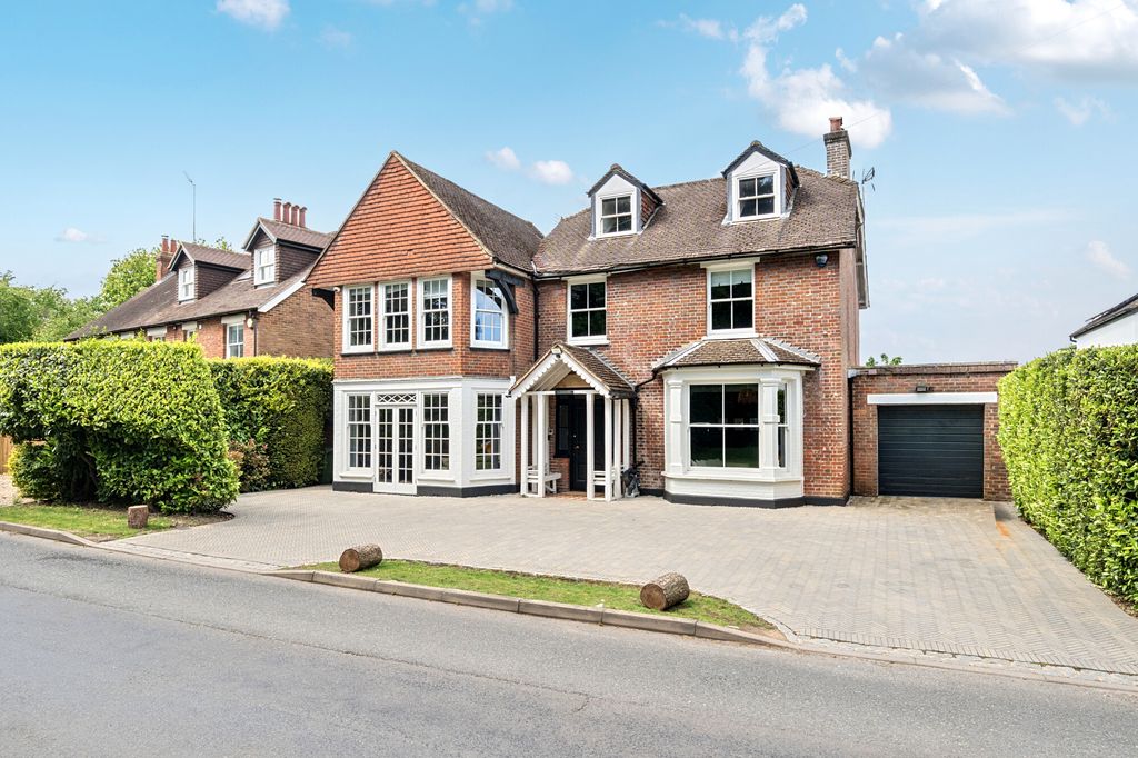 Property photo 1 of 13